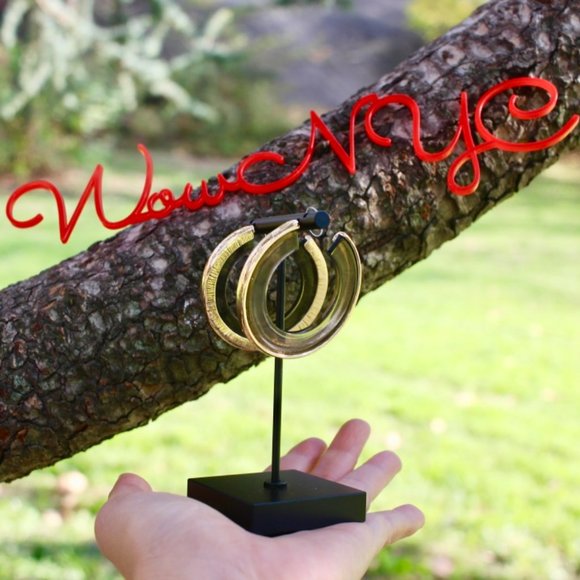 ANTHRO x BaubleBar Gold Clear Thick Hoops Earrings - Picture 4 of 12